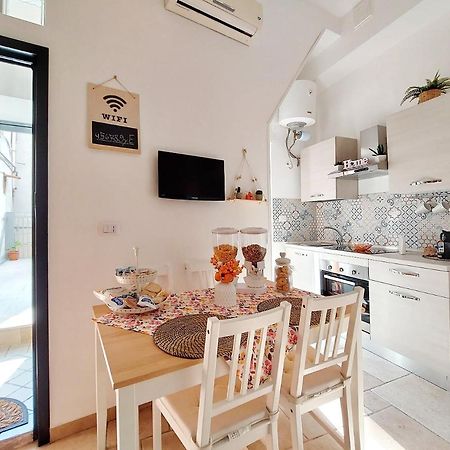 Casa Vacanze Lacorte Byfrancy バーリ エクステリア 写真